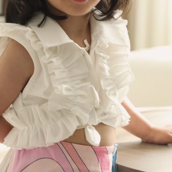 ⁦Side ruffles shirt⁩ - الصورة ⁦2⁩