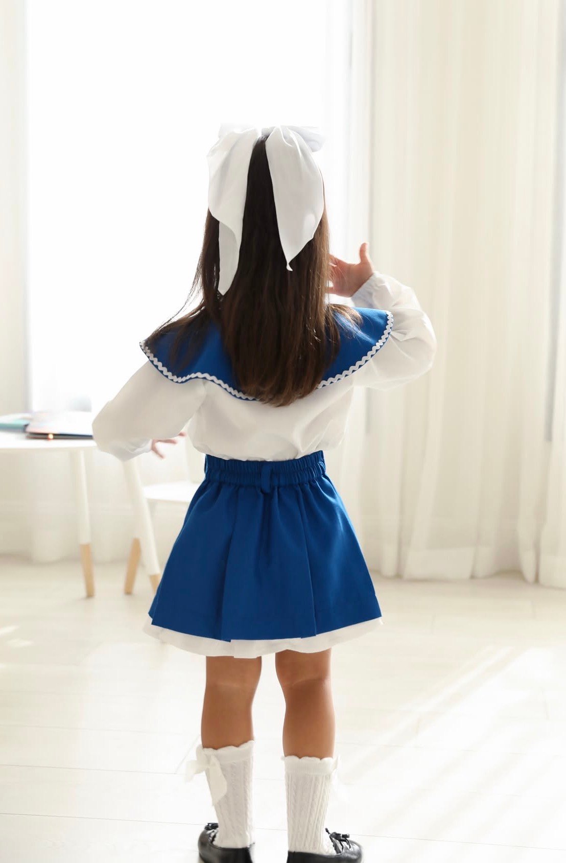 Collar set ( top+ skort) - Image 6
